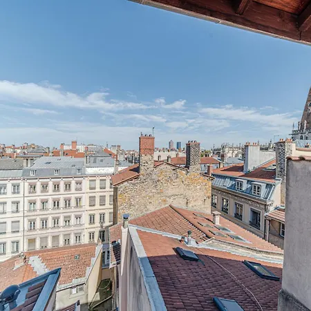 Charming Duplex With Panoramic View Of Cordeliers Apartment *
