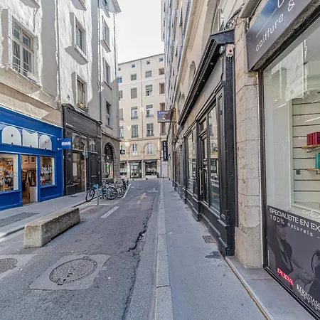 Charming Duplex With Panoramic View Of Cordeliers *